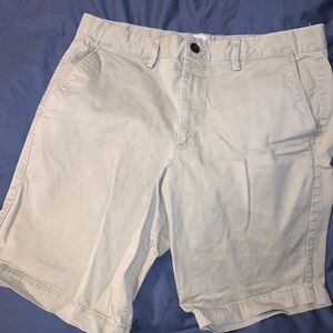Gap shorts
